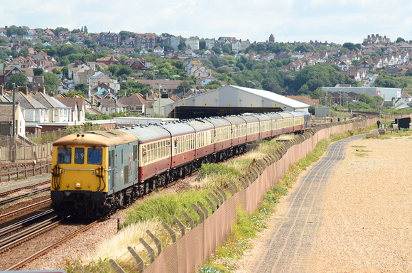 1Z89 London Victoria - Newhaven Marine Via Hastings | St Leonards Rly Eng GBRf | 73201 TnT 73107.